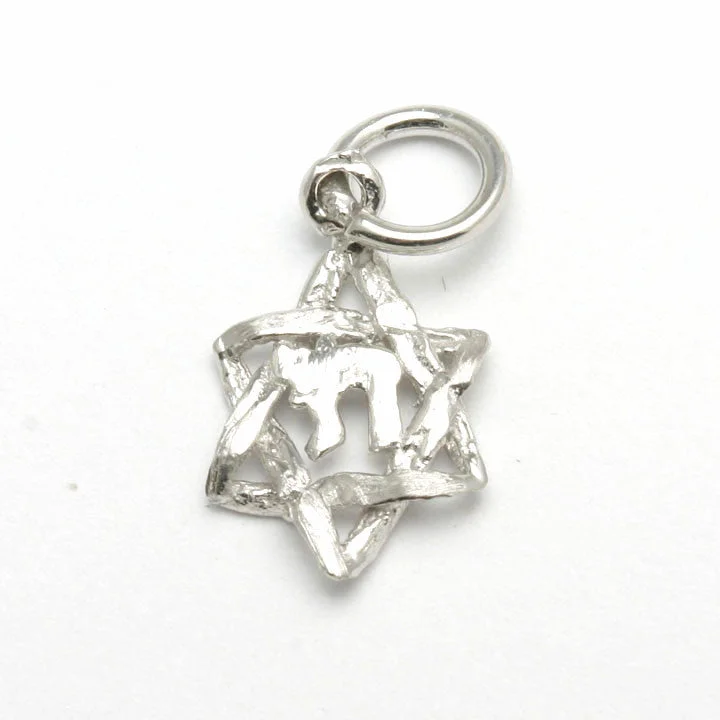 14k White Gold Jewish Star of David Chai Pendant Small