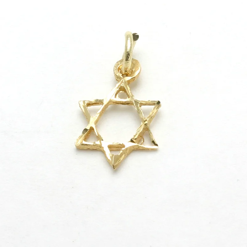 14K Yellow Gold Jewish Star of David Small Diamond Cut