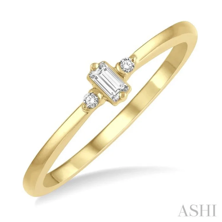 1/20 ctw Lightweight Baguette and Round Cut Diamond Petite Ring in 10K Yellow Gold