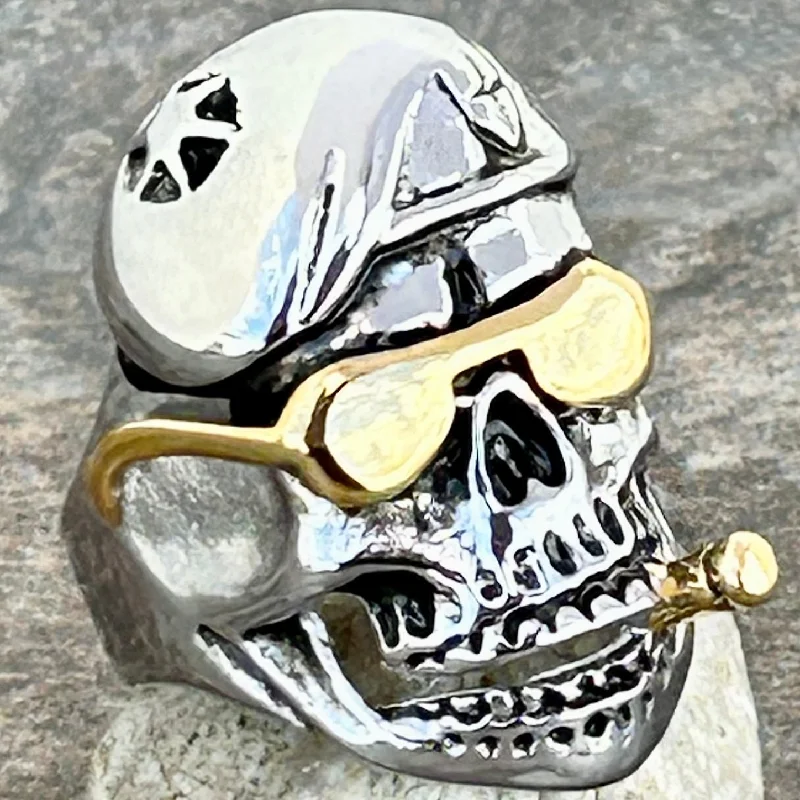 Gold Sunglasses & Beret Skull Ring - R06