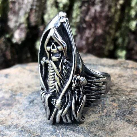 Grim Reaper with Scythe Ring - R36