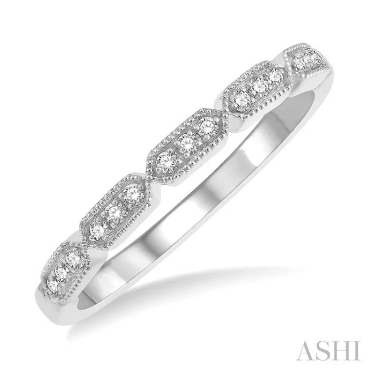 1/10 ctw Pod Cutwork Round Cut Diamond Stack Band in 14K White Gold