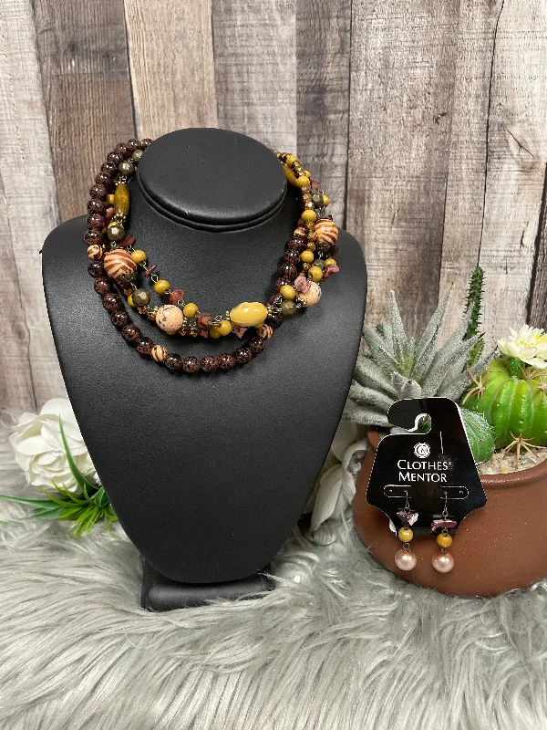 Necklace Set By Premier Designs