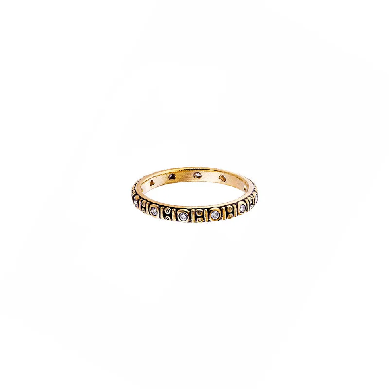 18 Karat Yellow Gold Circle band with diamond band