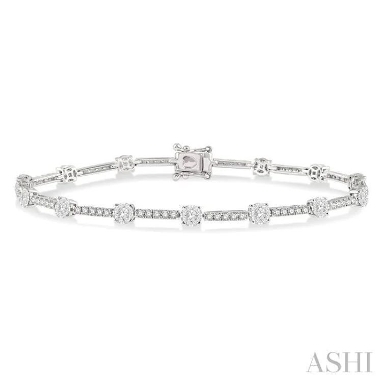 1 3/4 ctw Lovebright Round Cut Diamond Bar Tennis Bracelet in 14K White Gold