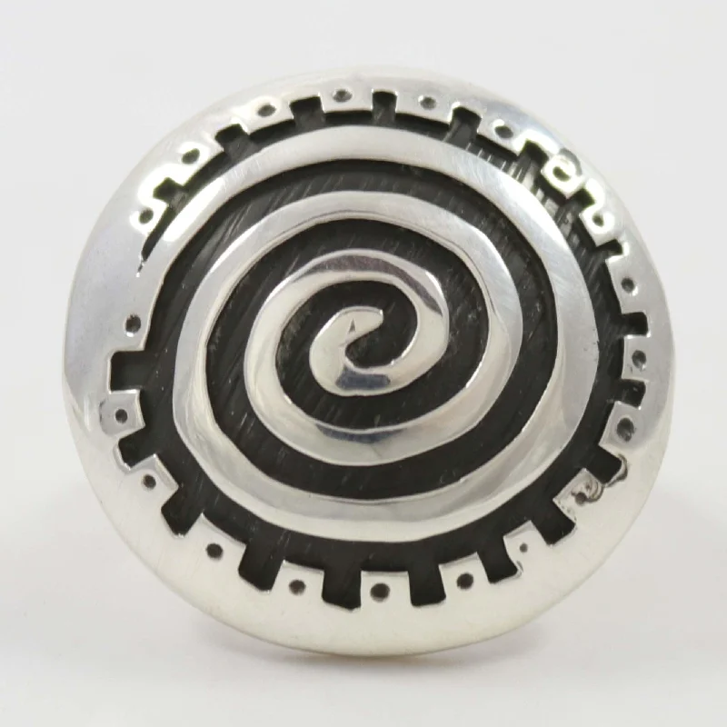 Migration Swirl Ring