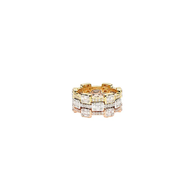 Three stacking rings in 18 Karat Rose, Yellow and White gold with Round and Baguette diamonds