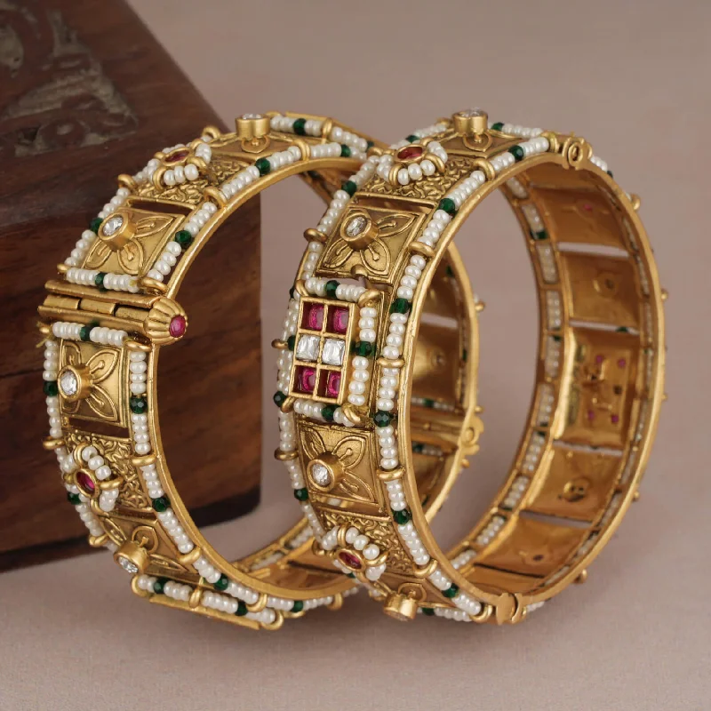 Beautiful broad stone gold finish bangle set