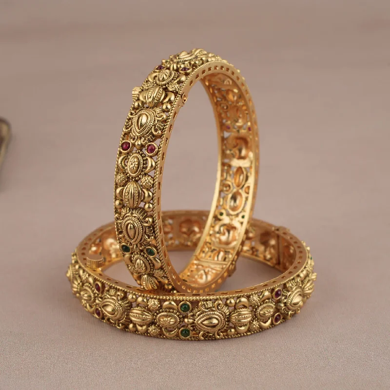 Royal antique gold finish stone bangle set