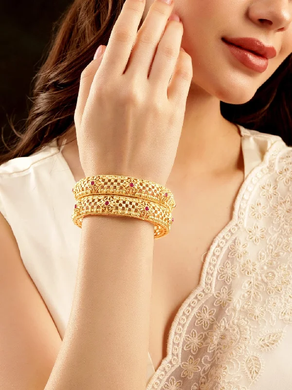 Rubans Set of 2, 22K Gold plated Kemp stone studded Filigree detail statement bangles  "